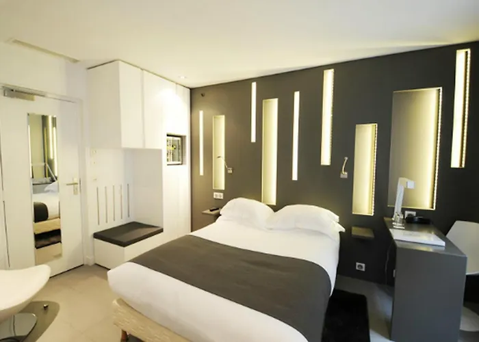 Arc De Triomphe Etoile Hotel Parijs
